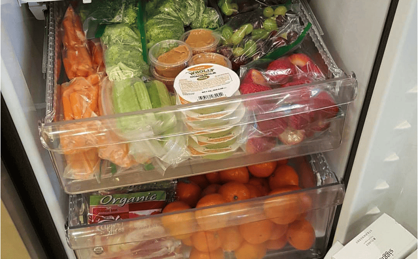 You are currently viewing 40 Healthy Grab and Go Snacks for the Fridge